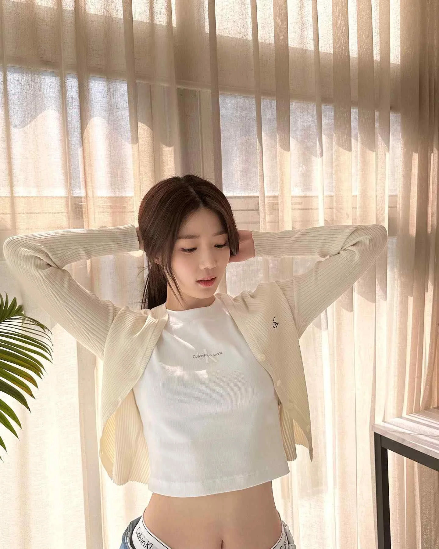 Shin Ji Yeon (Single's Inferno) - shin-ji-yeon-singles-inferno-hot-29.webp